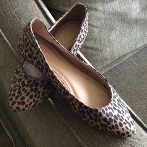 Leopard print, suede flats (worn once)